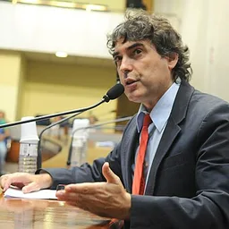 Carlos Giannazi